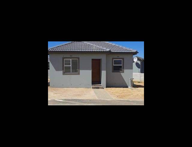 3 BEDROOM HOUSE FOR SALE IN GROENHEUWEL
